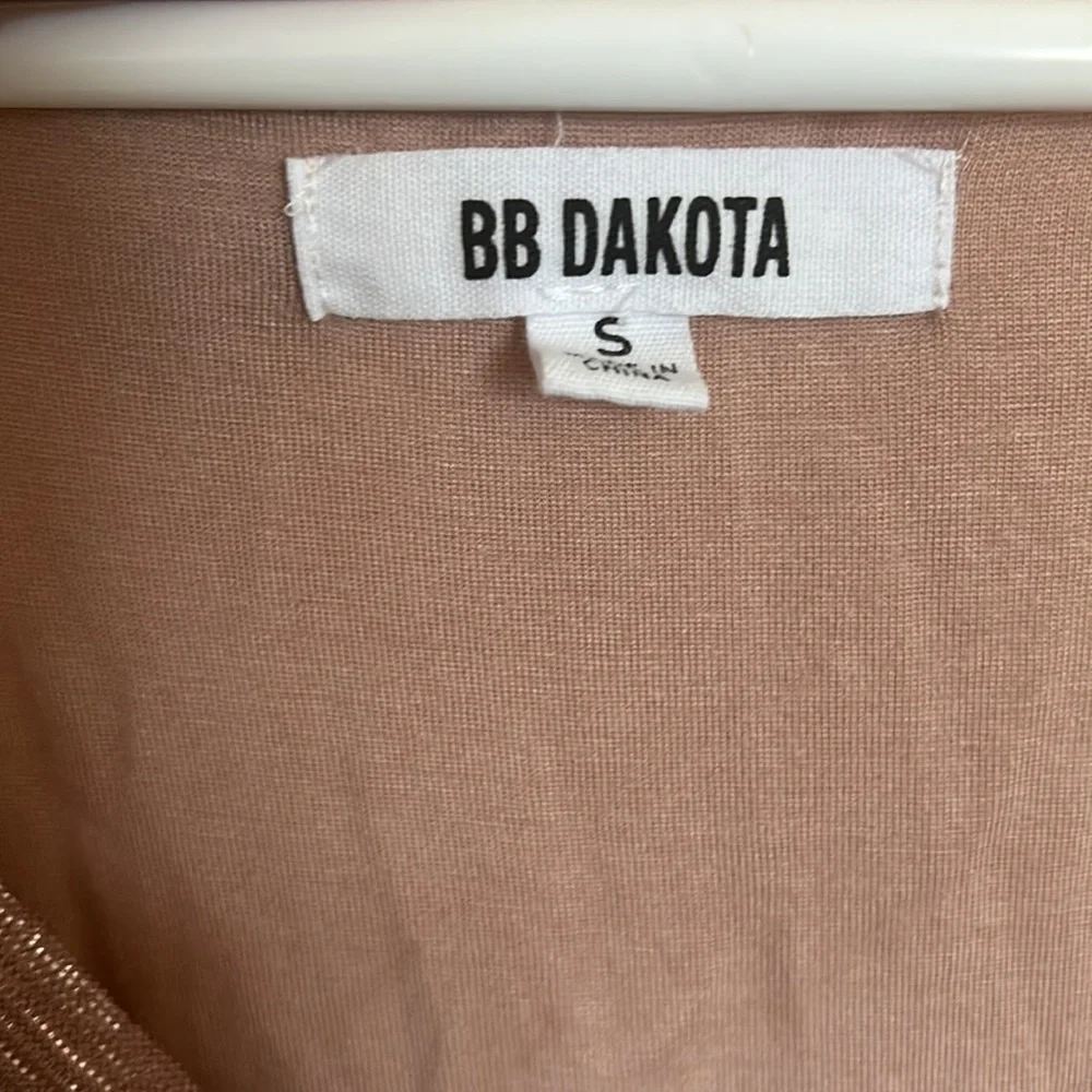 BB Dakota Love To Love You Pink Metallic Midi Cocktail Dress - Picture 4 of 13